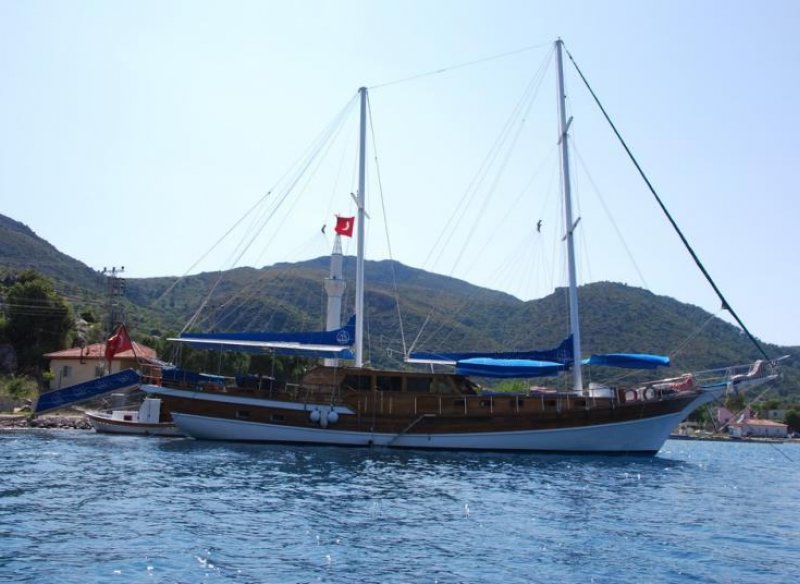 Marmaris\\\' te 25 Mt, 8 Kabinli, 16 Kişilik Gulet