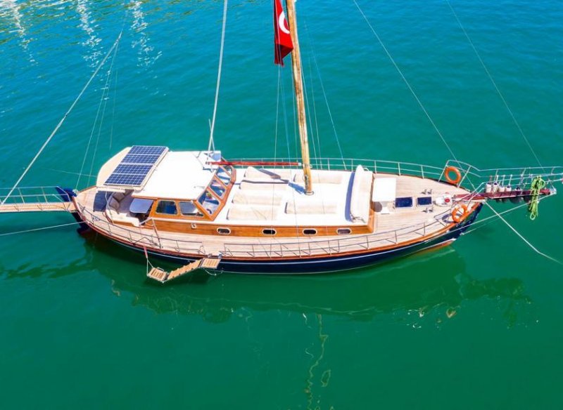 GÖCEK' TE 3 KABİNLİ 18 MT KİRALIK GULET