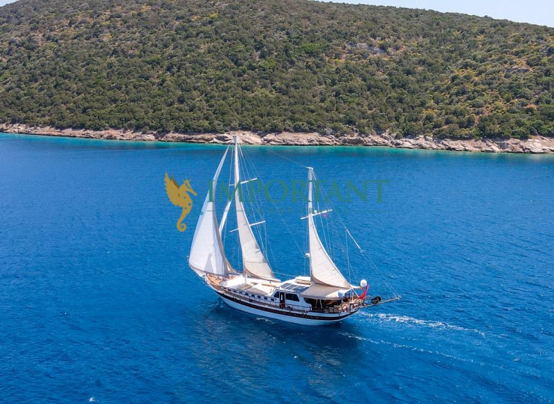 25 Mt Gulet with 6 Cabins for 12 Persons in Bodrum