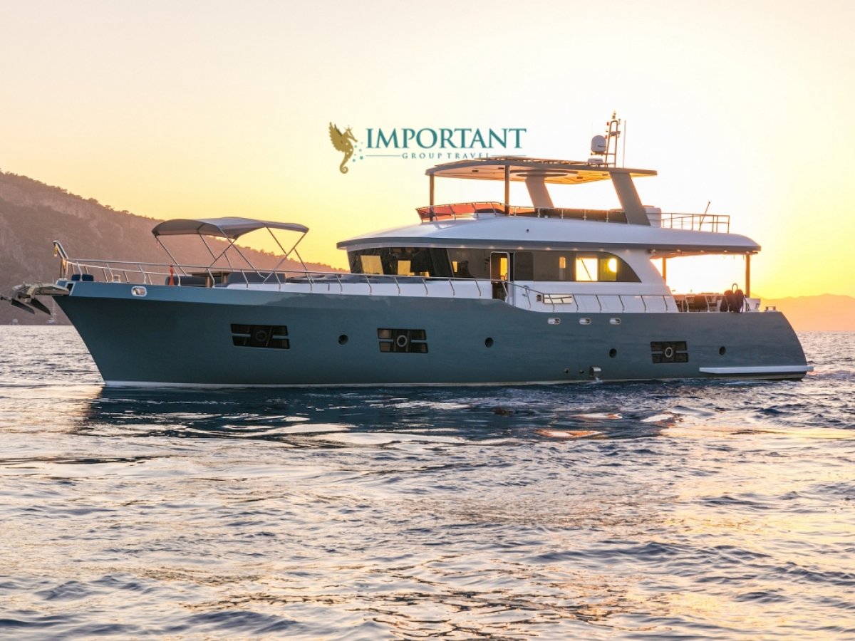 Göcek' te 4 kabinli Lüks Trawler Motoryat