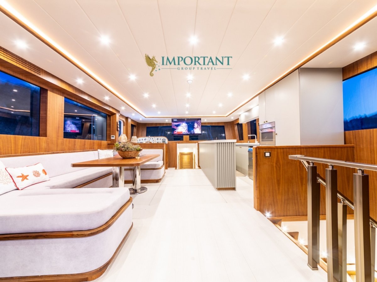 Göcek' te 4 kabinli Lüks Trawler Motoryat