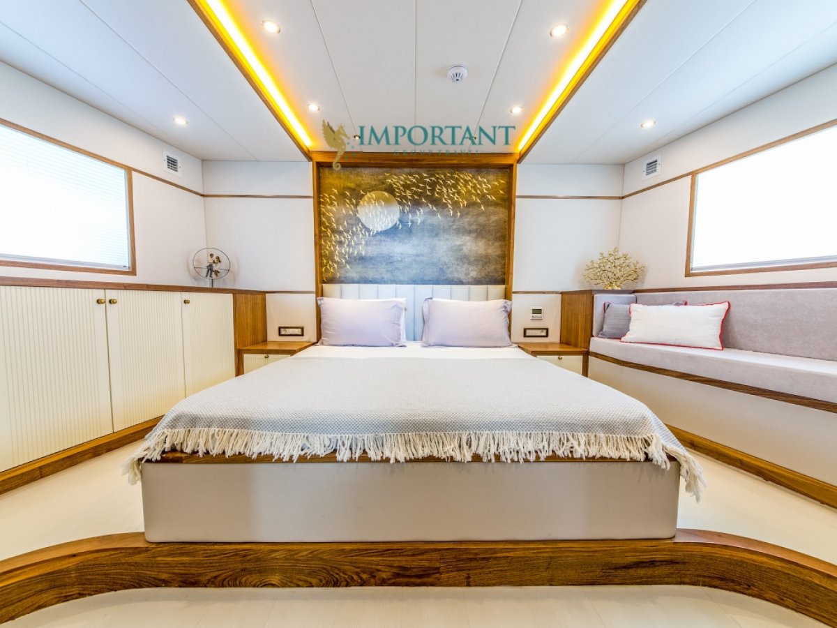 Göcek' te 4 kabinli Lüks Trawler Motoryat