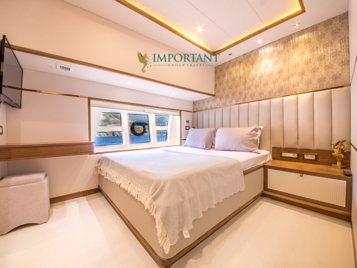 Göcek' te 4 kabinli Lüks Trawler Motoryat