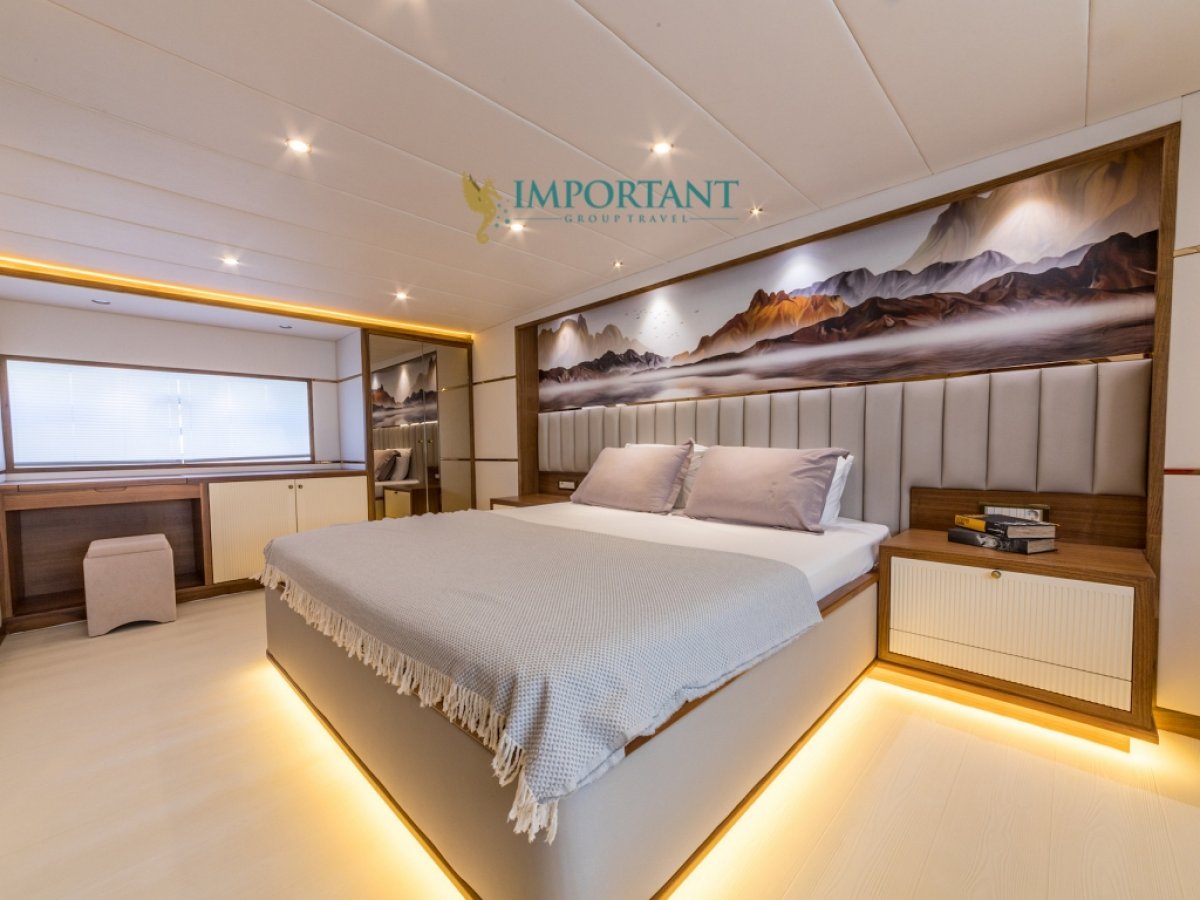 Göcek' te 4 kabinli Lüks Trawler Motoryat