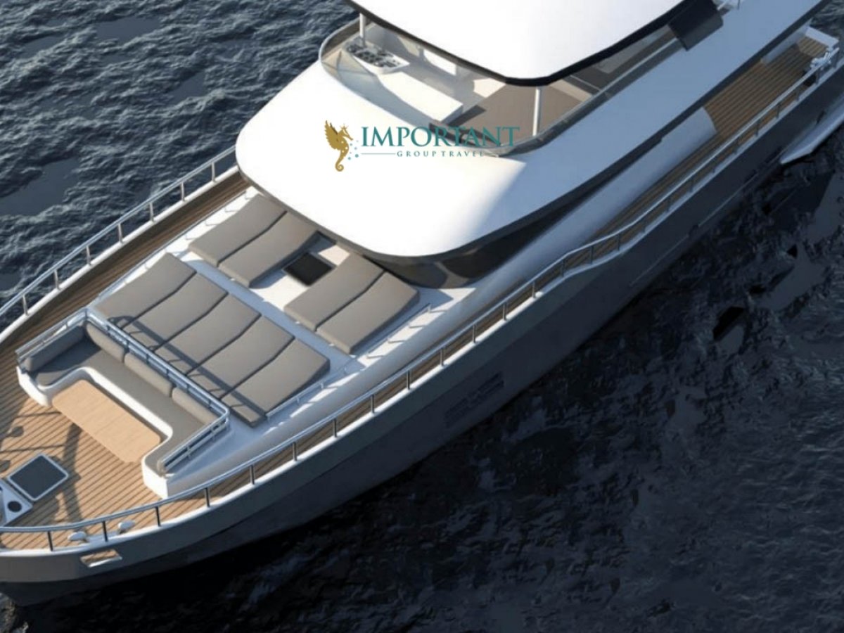 Göcek' te 4 kabinli Lüks Trawler Motoryat