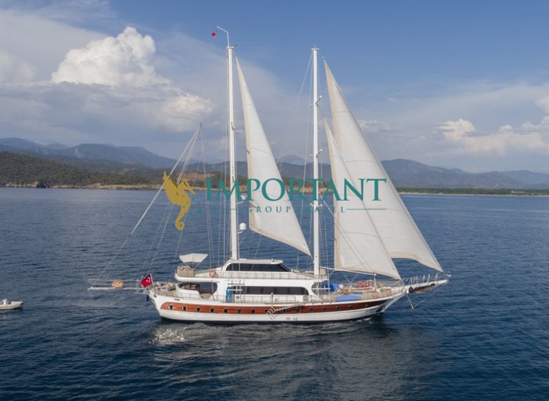 28 Mt Luxury Gulet with 5 Cabins for 10 Person in Fethiye, Turkey