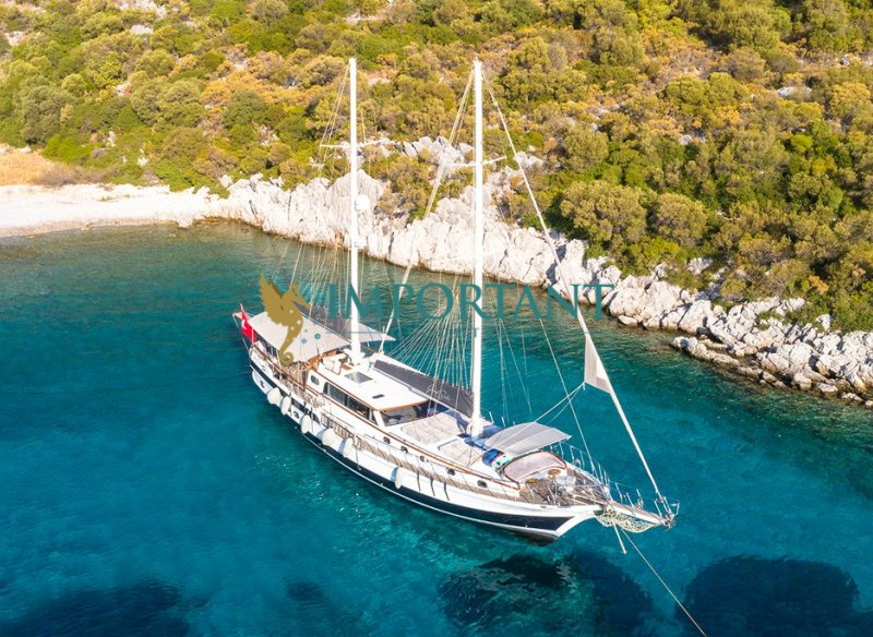 24 Mt Luxury Gulet with 5-4 Cabin for 8 Pax in Marmaris
