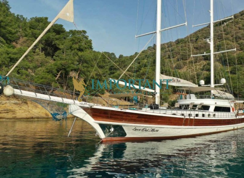 37 Mt Luxury Gulet with 5 Cabins for 12 Person in Fethiye