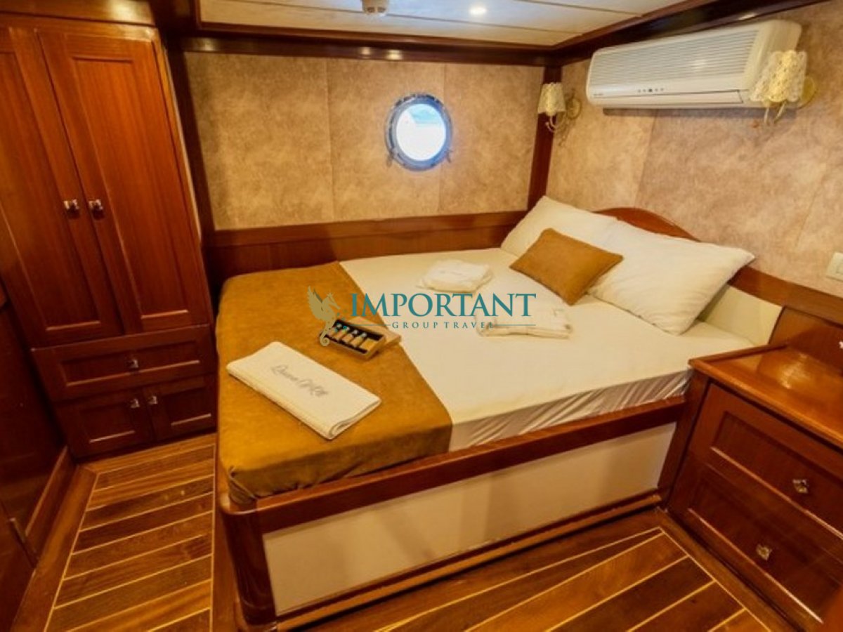Marmaris' te 32 Mt, 8 Kabin, 18 Kişilik Lüks Gulet