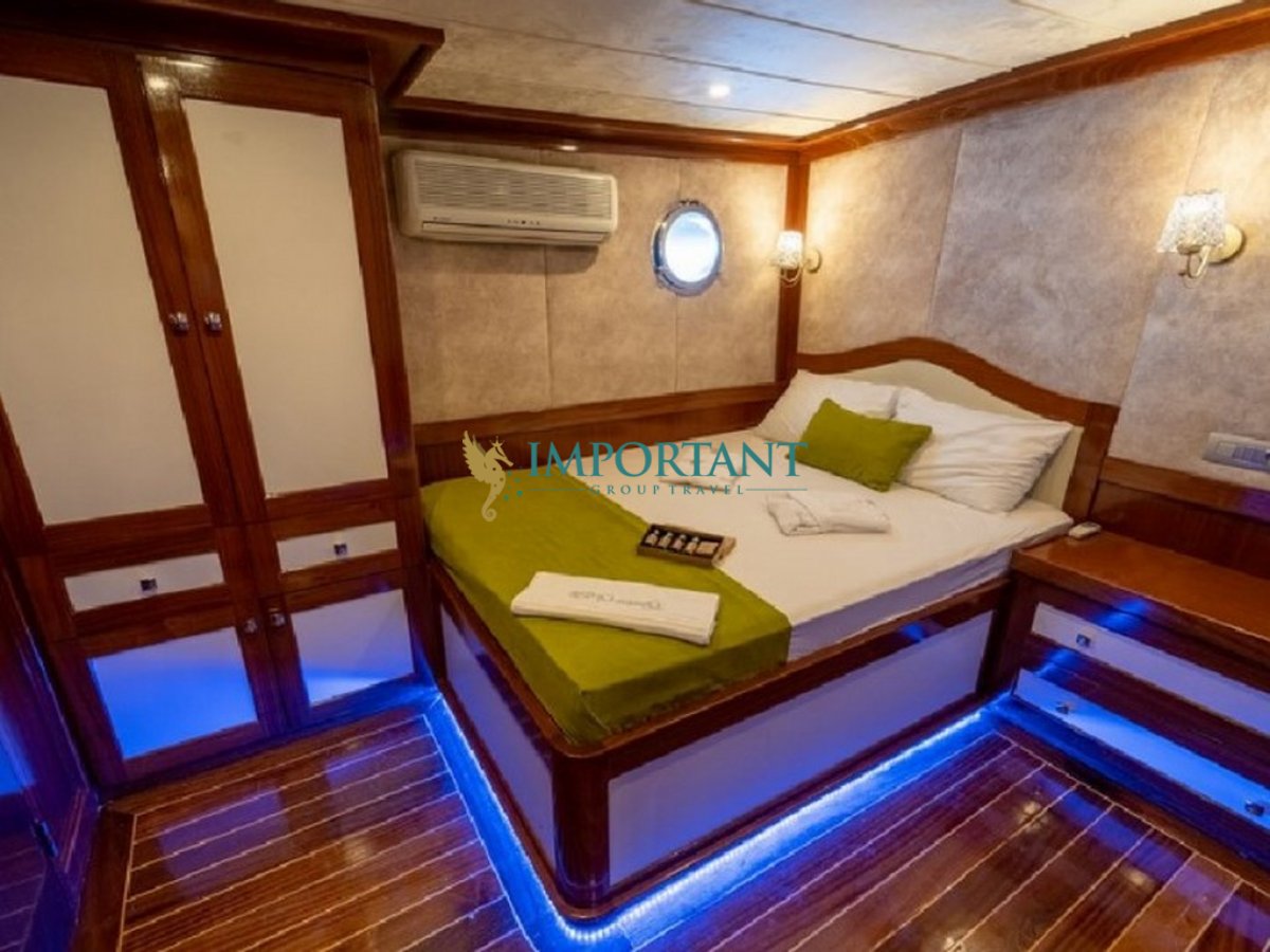 Marmaris' te 32 Mt, 8 Kabin, 18 Kişilik Lüks Gulet
