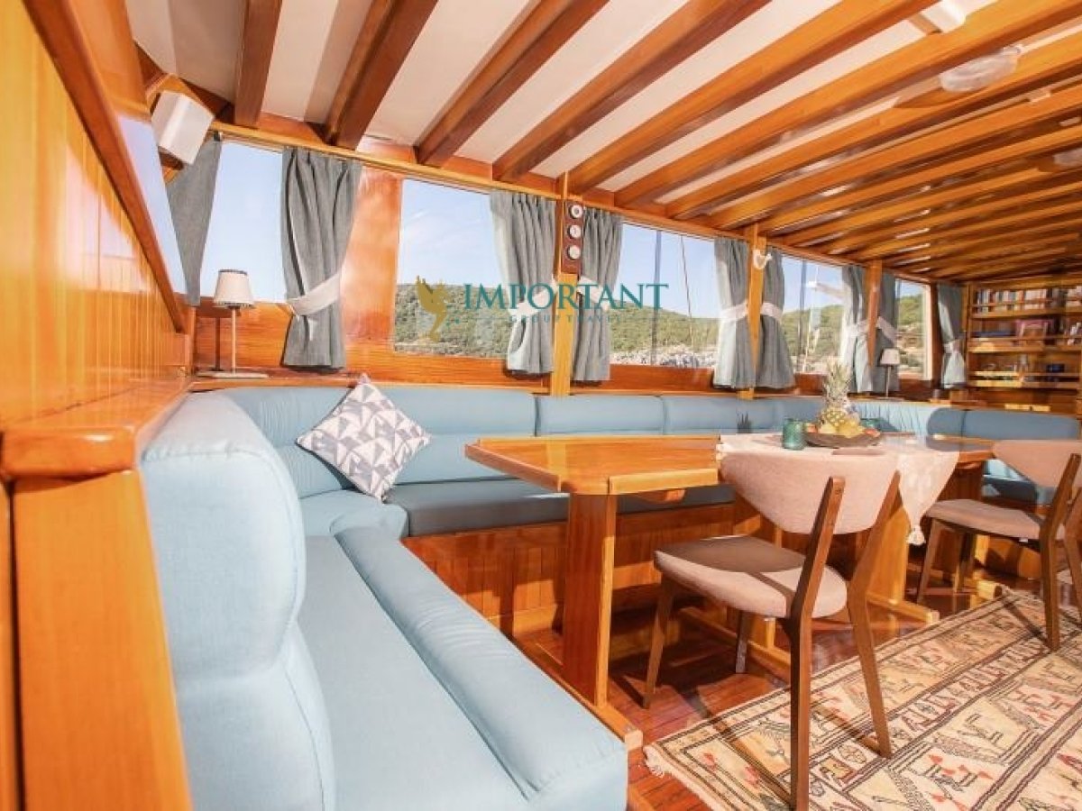 Bodrum' da 6 Kabinli 12 Kişilik 26 Mt Gulet