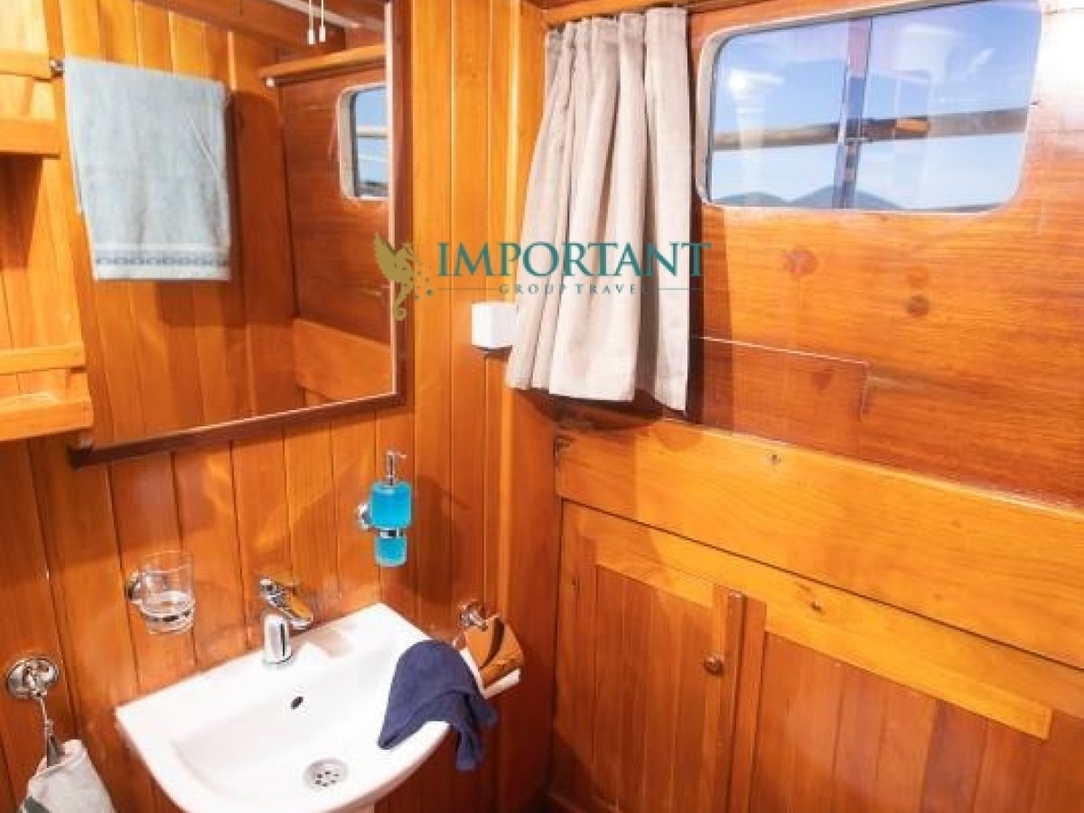 Bodrum' da 6 Kabinli 12 Kişilik 26 Mt Gulet