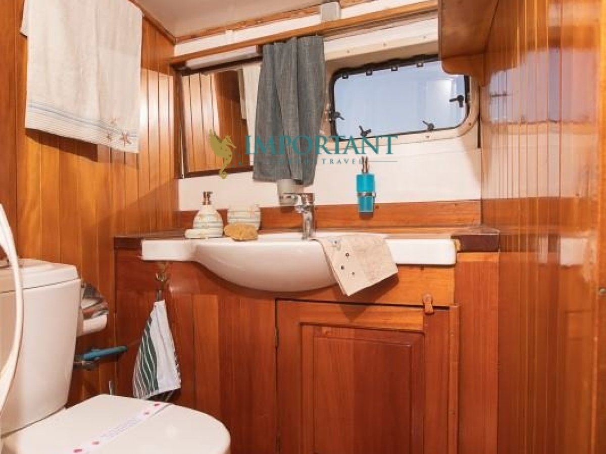 Bodrum' da 6 Kabinli 12 Kişilik 26 Mt Gulet