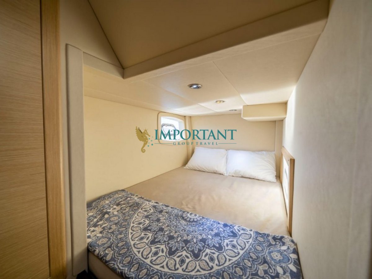 2 kabinli 4 kişilik 17 Mt Motor Yat.