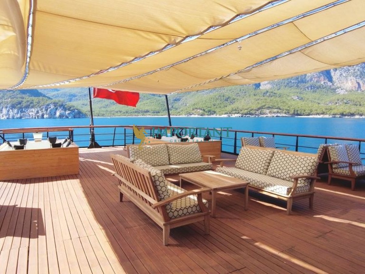 MARMARİS'TE 56 Mt Ultra Delüks motoryat