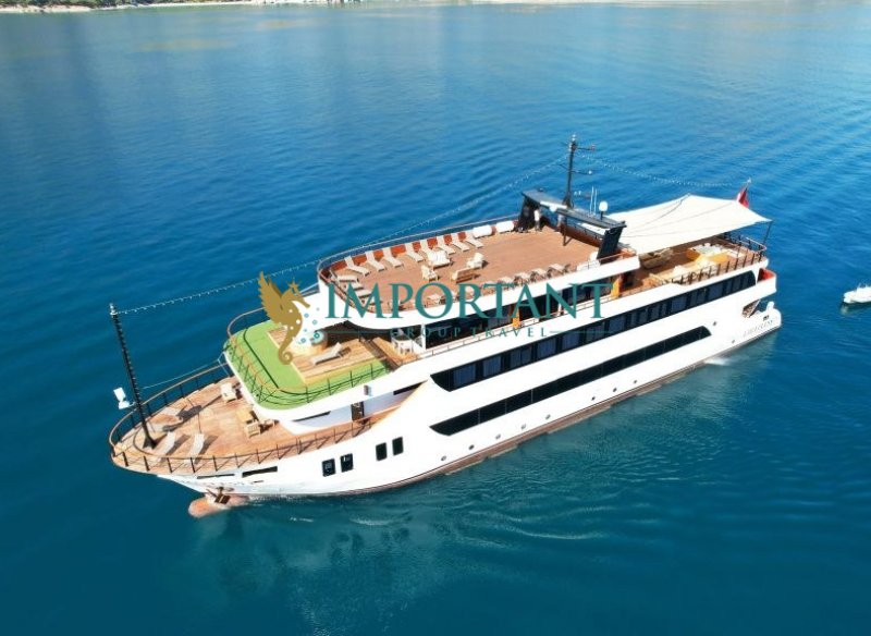 MARMARİS'TE 56 Mt Ultra Delüks motoryat
