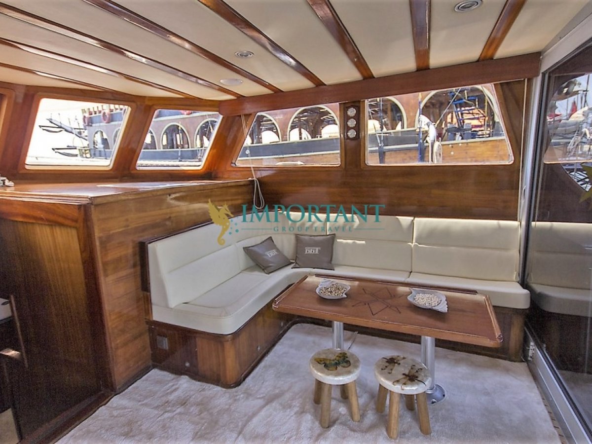 Fethiye ' de 3 Kabin 6 Kişilik 19 Mt Gulet