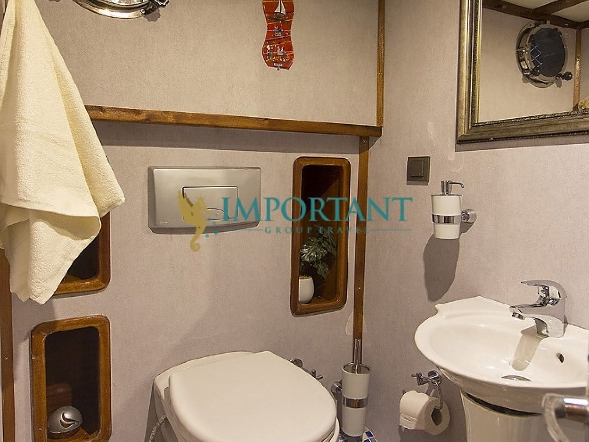 Fethiye ' de 3 Kabin 6 Kişilik 19 Mt Gulet