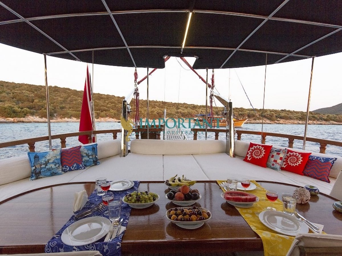 Fethiye ' de 3 Kabin 6 Kişilik 19 Mt Gulet