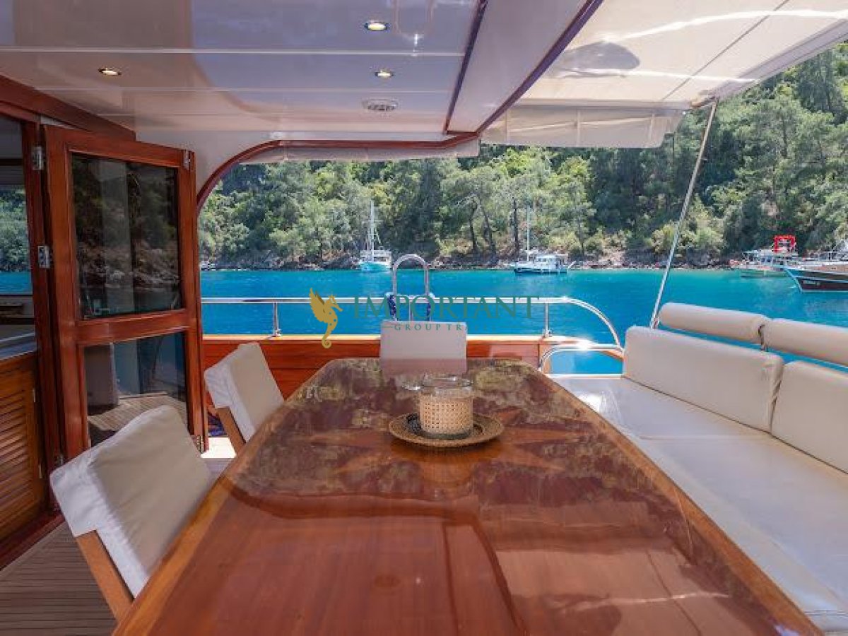 Fethiye'de 4 kabinli 20 mt Trawler Motoryat