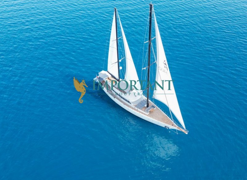 Bodrum' da 5 Kabin 12 Kişilik 33 Mt Delüks Gulet