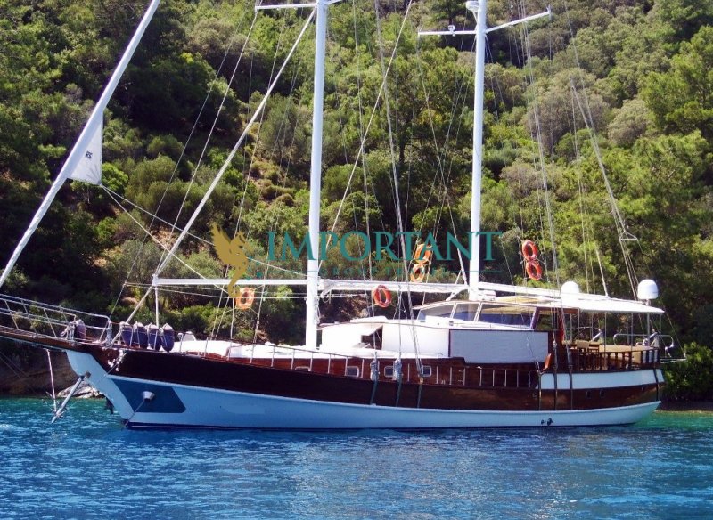 MarMaris'te 26 Mt, 4 Kabin 10 Kişilik Kiralık Gulet