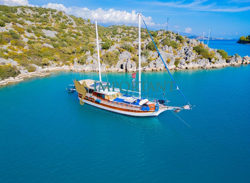 Fethiye ' de 6 Kabin 12 Kişilik 22 Mt Gulet