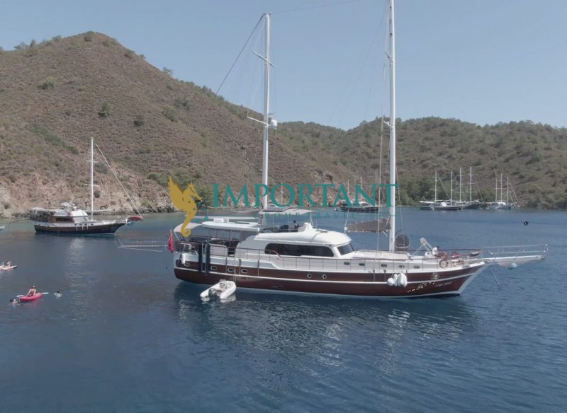 Marmaris' te Bozburun Çıkışlı 26 Mt, 6 Kabin, 12 Kişilik Gulet