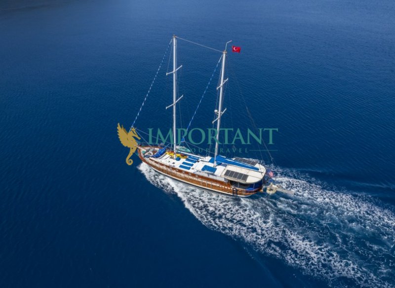 Fethiye' de 3 Kabinli 6 Kişilik 22 MT Gulet