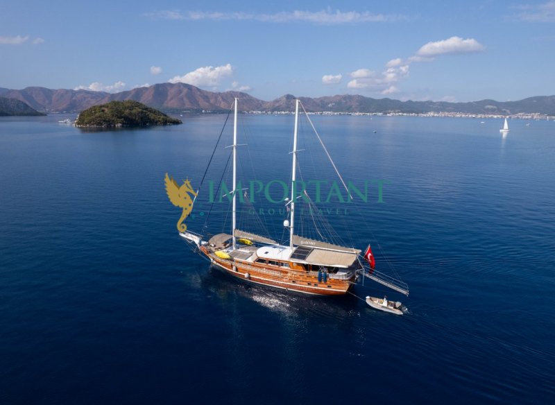 Marmaris' te 24 Mt , 5 Kabin, 10 Kişilik Gulet