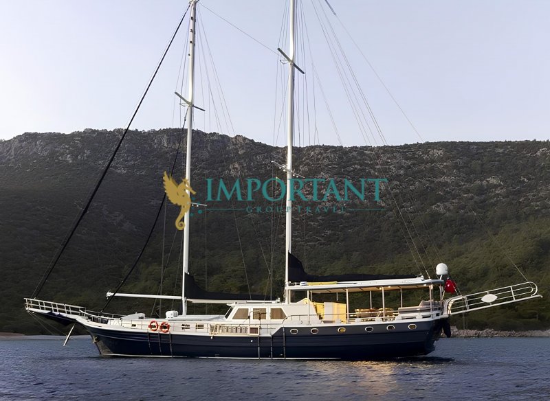 Bodrum'da 5 Kabinli 10 Kişilik 27 mt Gulet