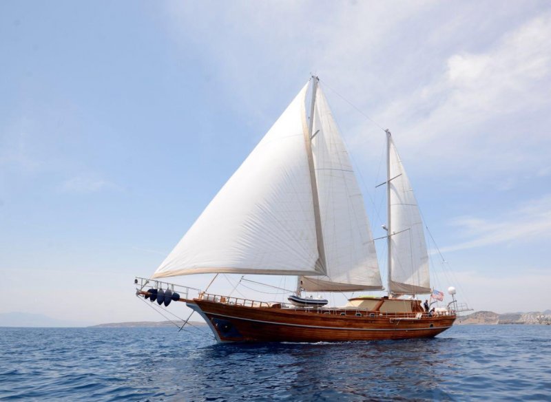 24 Mt Gulet with 3 Cabin for 10 Persons in Bodrum