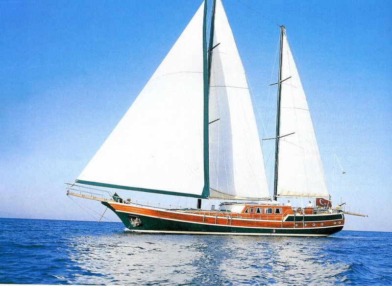 Bodrum' da 6 Kabinli 12 Kişilik 29 Mt Gulet